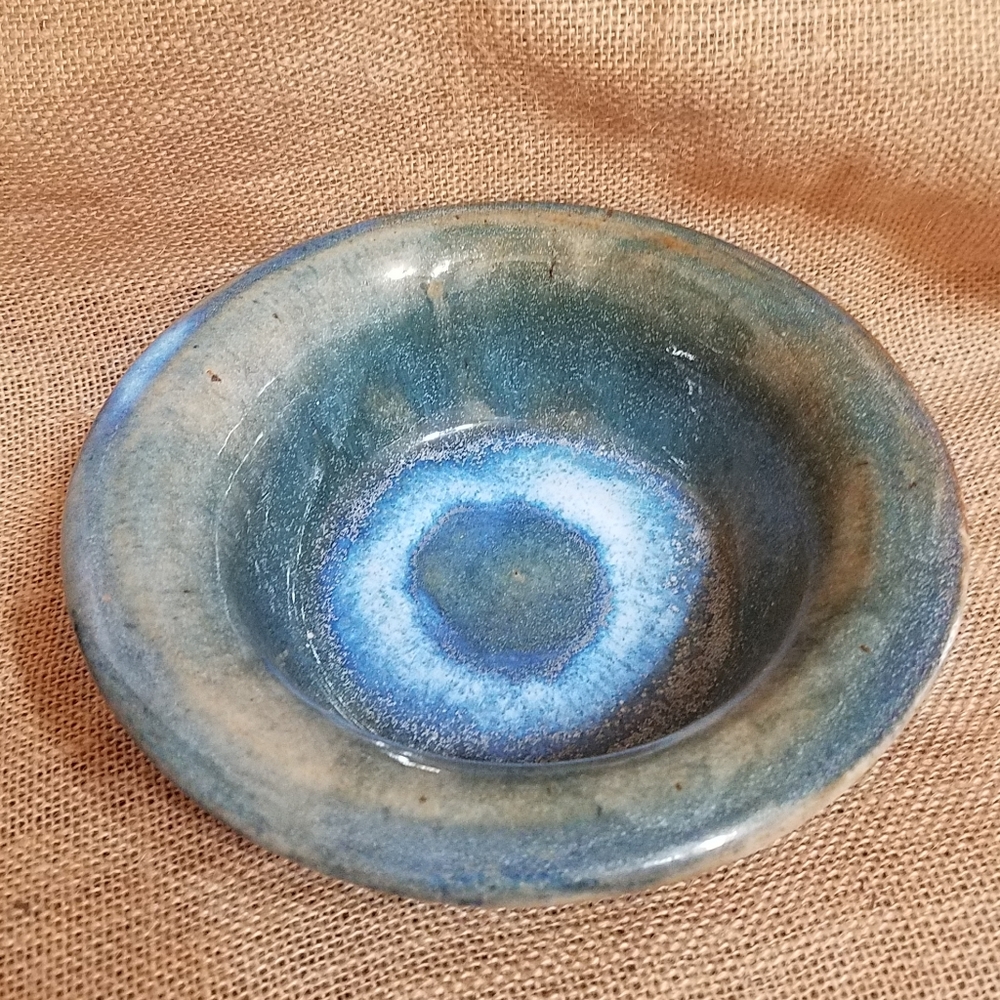BEAUTIFUL Studio Art Pottery Bowl